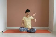 YouTubeヨガ動画投稿しました